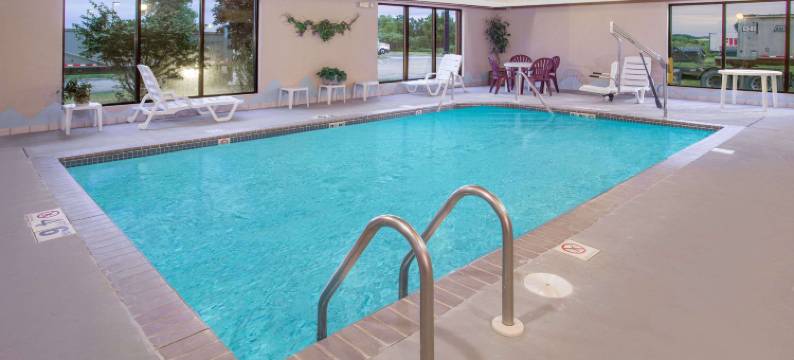 麦迪逊东北/温莎戴斯酒店(Days Inn by Wyndham Madison NE/Windsor)图片