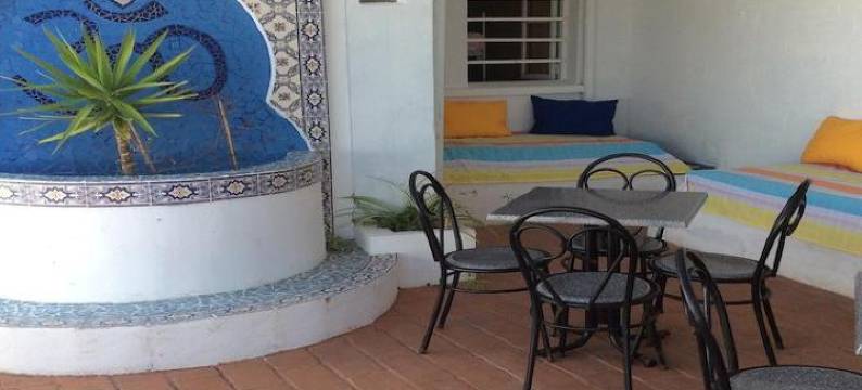 Travellers Meeting Point图片