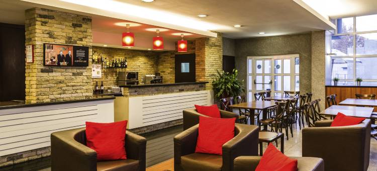 宜必思吉马良斯中心酒店(Ibis Guimaraes Centro)图片