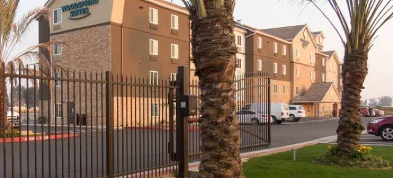 贝克斯菲尔德东伍德斯普林套房酒店(WoodSpring Suites Bakersfield East)图片