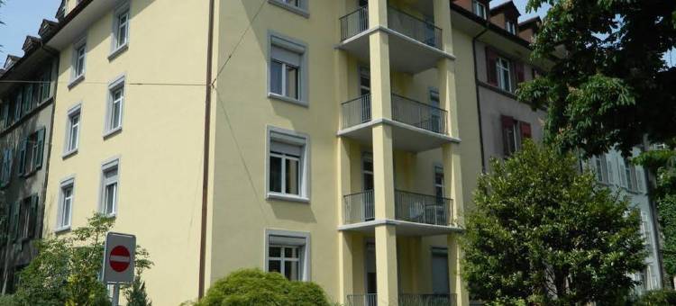 德尔斯伯格街瑞士之星出租公寓(Rent a Home Delsbergerallee - Self Check-IN)图片