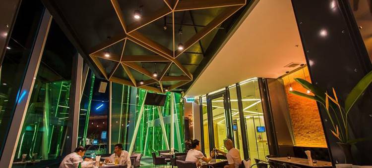 合艾水晶酒店(Crystal Hotel Hat Yai)图片