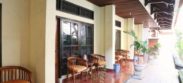 普拉塔玛努沙杜瓦瑞德多兹酒店(RedDoorz @ Pratama Nusa Dua)图片