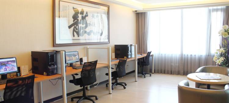 仲信金郁金香酒店图片