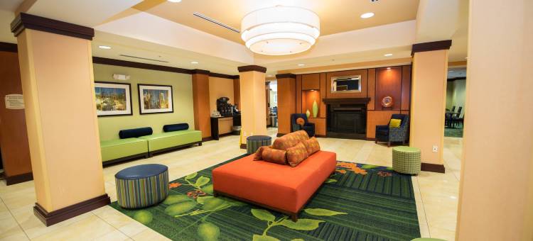 布雷默顿万枫酒店(Fairfield Inn & Suites Seattle Bremerton)图片