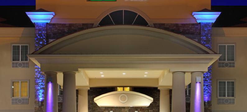 智选假日套房酒店基尔戈北(Holiday Inn Express & Suites KILGORE NORTH by IHG)图片