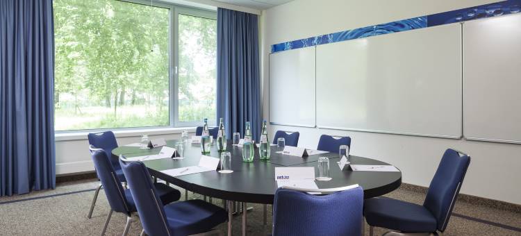 法兰克福机场丽柏酒店(Park Inn by Radisson Frankfurt Airport)图片