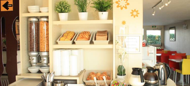 马孔南部普瑞米尔经典酒店-索恩日托店(Premiere Classe Macon Sud - CRÈCHES Sur SAÔNE)图片