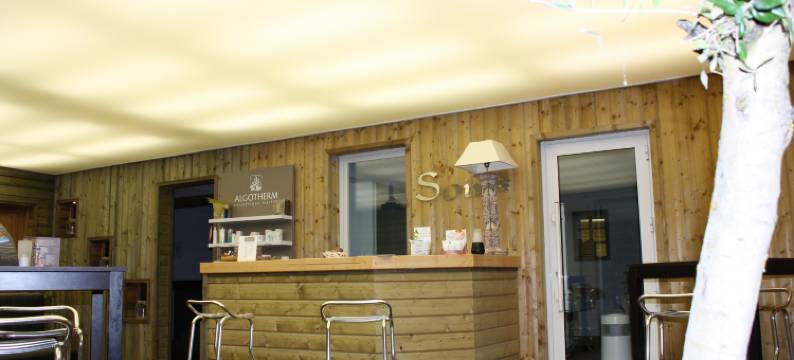 Relax酒店，博兹维尔昂弗勒尔(Relax Hôtel Beuzeville Honfleur)图片