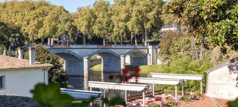 艾莫劳德酒店(Logis Hôtel Emeraude)图片