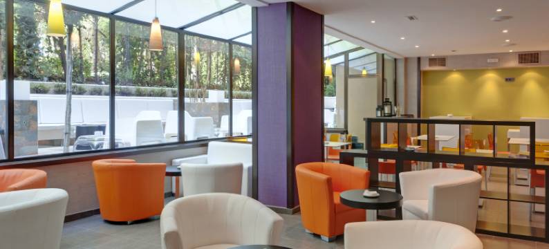 巴拉哈斯参议员住宿(Senator Barajas)图片