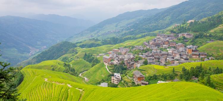 龙脊·云山居民宿(九龙五虎观景台店)图片