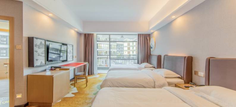 阳朔豪源国际大酒店(十里画廊乌布小镇店)图片