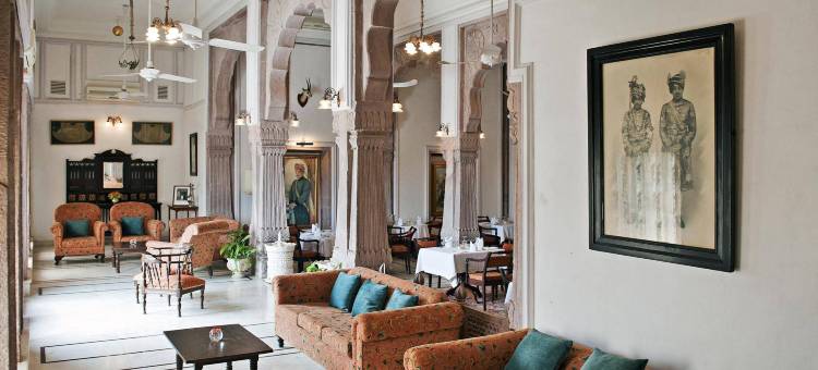 威尔康姆传统巴尔萨曼得湖宫酒店(WelcomHeritage Bal Samand Lake Palace)图片