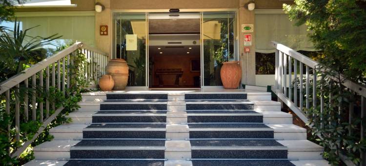 吉洛尼酒店(Hotel Ghironi)图片