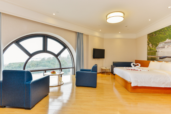 Linjiang International Cruise Hotel (Shanghai Baoyang Road Port Area)Hotel Overview