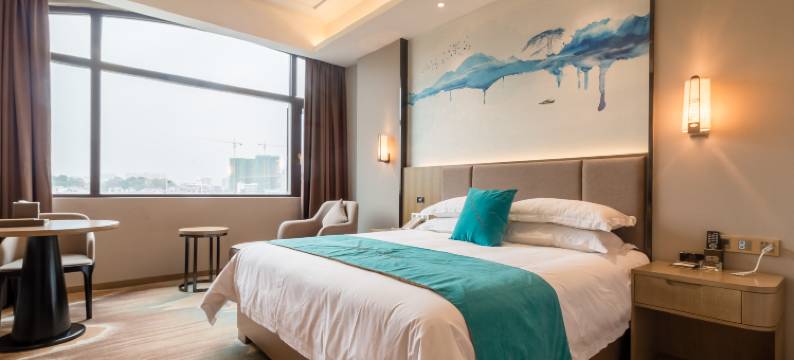 龙南龙翔国际酒店(万达广场店)图片