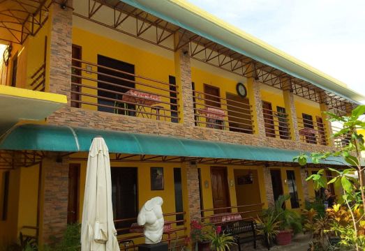 Moalboal Tropics Hotel Overview