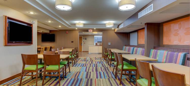 伯灵顿威利斯顿万枫酒店(Fairfield Inn Burlington Williston)图片