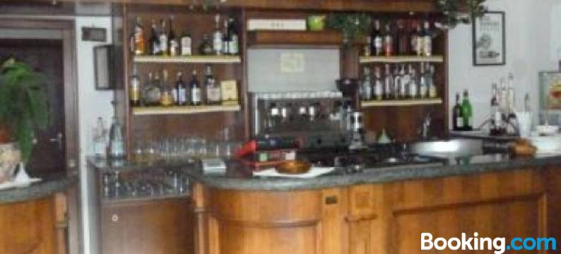 费耶迪罗卡西亚酒店(Hotel Fior di Roccia)图片