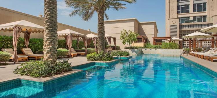 迪拜希尔顿艾尔哈布图尔城酒店(Hilton Dubai Al Habtoor City)图片