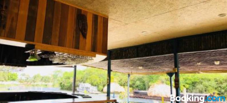 拉曼奈河滨旅馆(Lamanai Riverside Retreat)图片