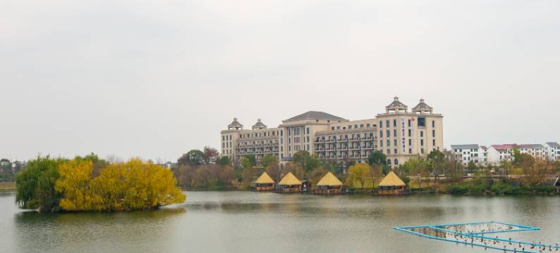 浦江仙华檀宫湖畔酒店图片
