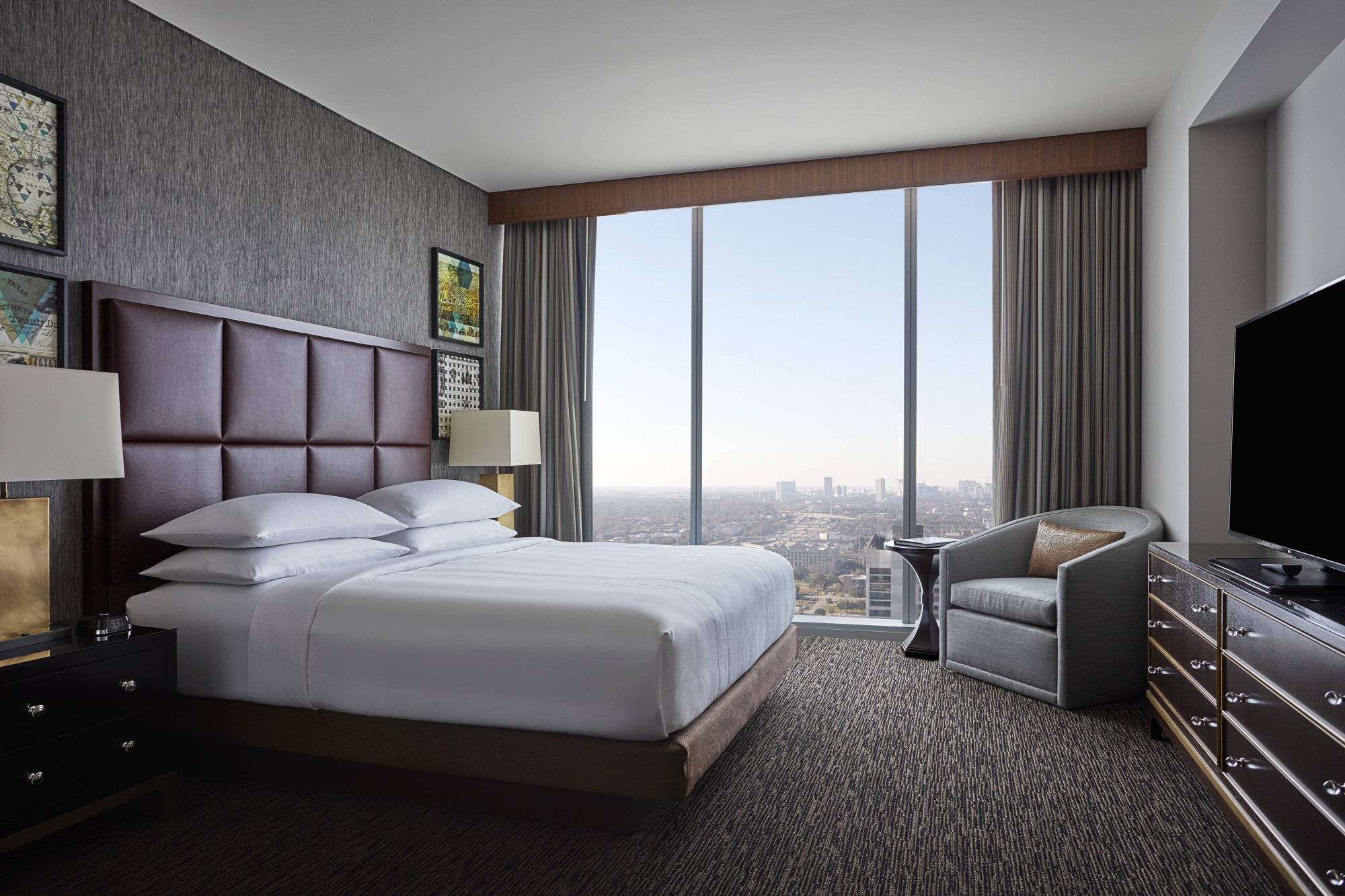 Marriott Marquis Houston Over view