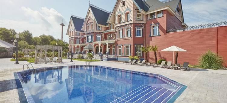 冒险港露西之家酒店-含PortAventura和Ferrari Land门票和快速通(PortAventura Lucy's Mansion - Includes unlimited access & Express to PortAventura & Ferrari Land)图片