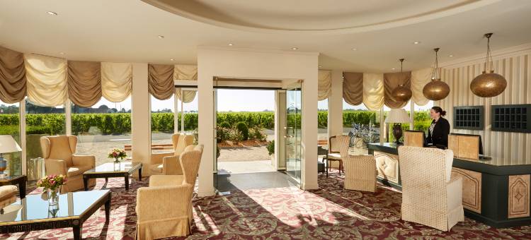 格兰德巴拉伊尔城堡水疗酒店(Château Hôtel Grand Barrail)图片
