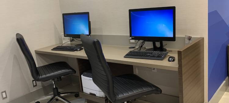 Holiday Inn Express 温哥华铁道镇(伯纳比)(Holiday Inn Express Vancouver-Metrotown (Burnaby))图片