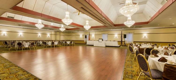 黎巴嫩赫尔希吊床酒店(Days Inn & Suites by Wyndham Lebanon PA)图片