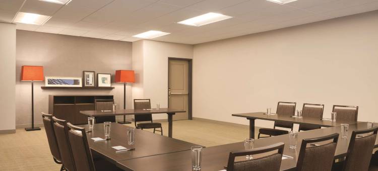 劳伦斯丽怡酒店(Country Inn & Suites by Radisson, Lawrence, KS)图片