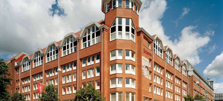 布罗斯斯堪迪克广场酒店(Scandic Plaza Borås)图片