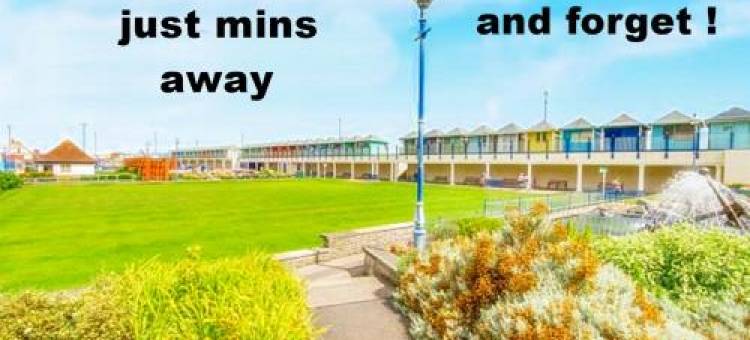 The Perfect Cosy Cottage by the Sea with Off Road Parking & Fab Free WiFi !图片