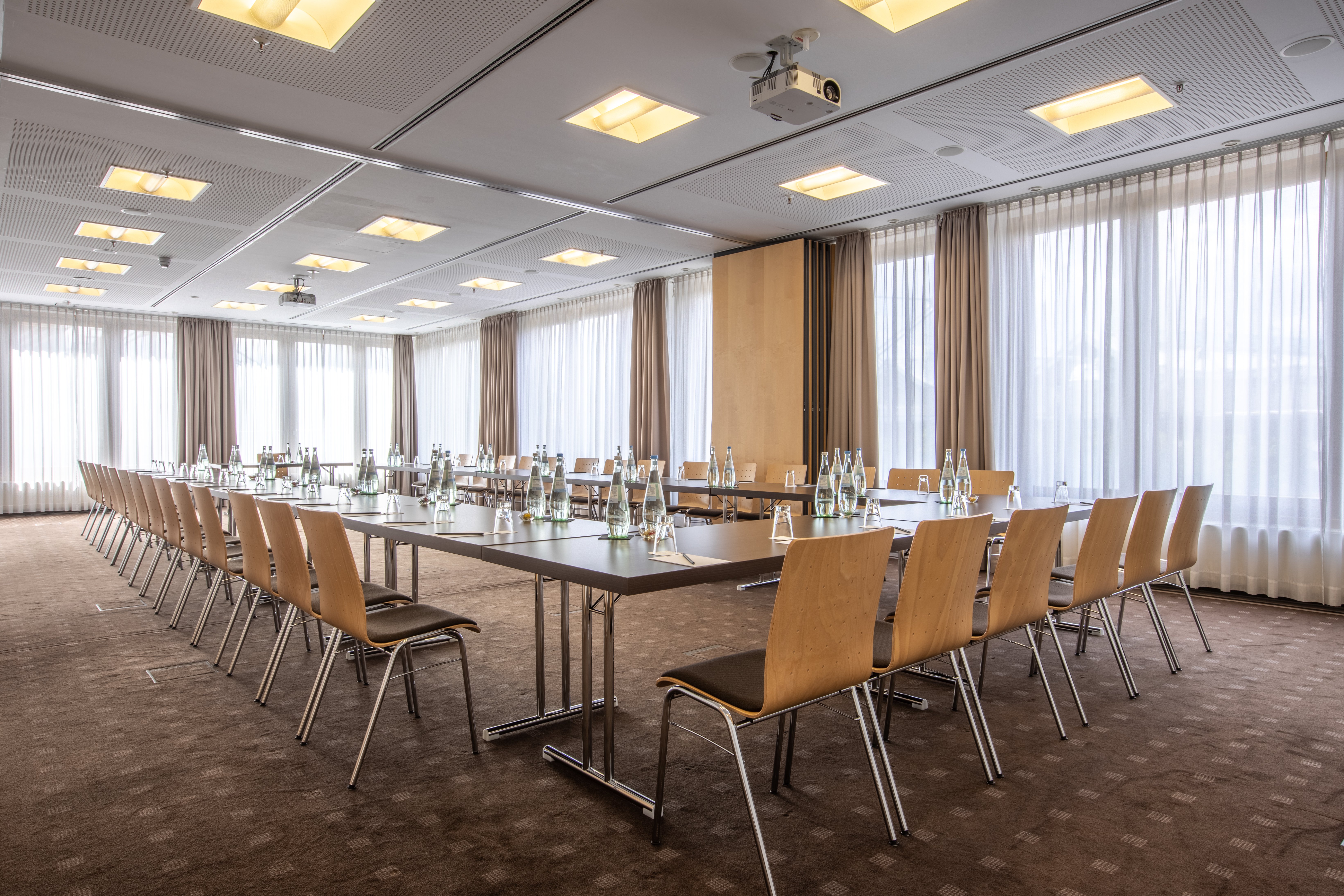 Radisson Blu Hotel, HannoverOver view