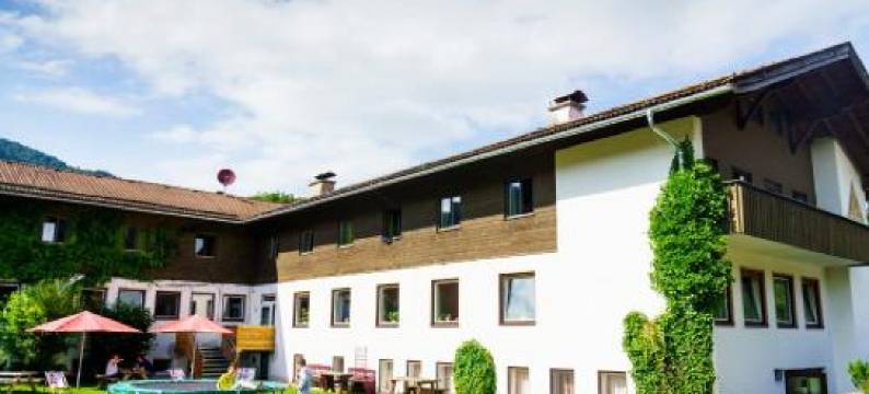 克罗伊特特格尔恩旅舍(Jugendherberge Kreuth am Tegernsee)图片