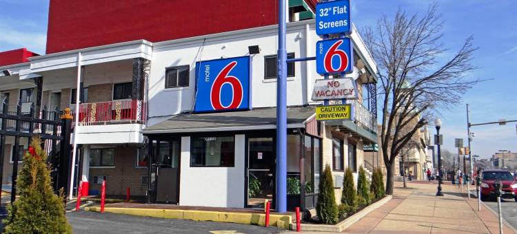 巴尔的摩市中心6号汽车旅馆(Motel 6 Baltimore, MD)图片
