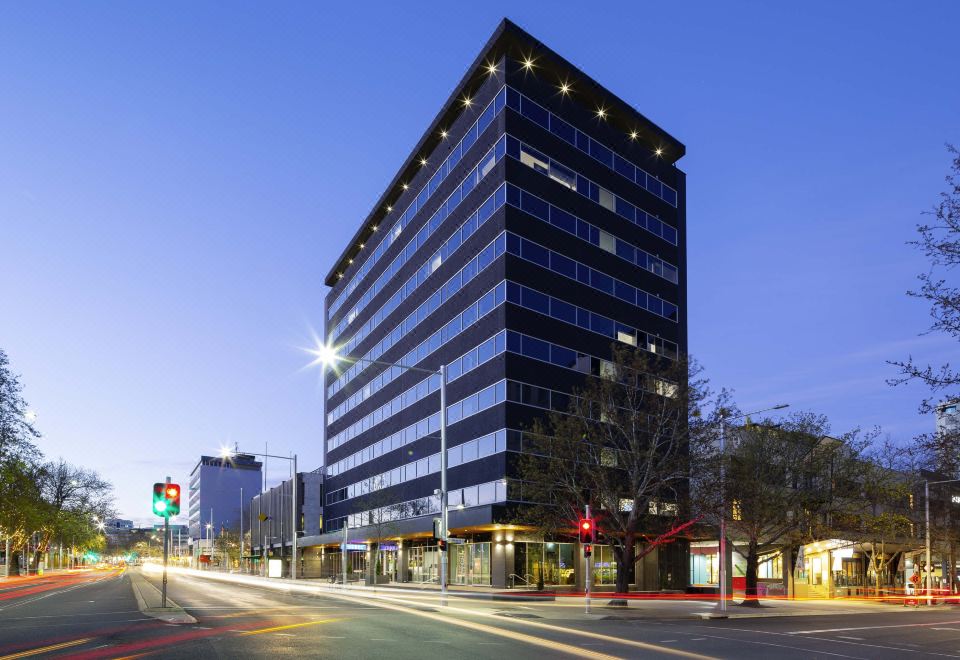 The Sebel Canberra Civic Hotel Overview
