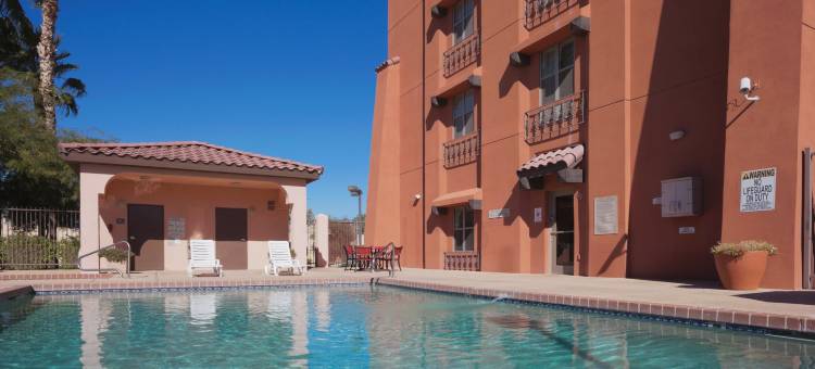 舒适酒店及套房-坦佩凤凰城天港机场(Comfort Inn & Suites Tempe Phoenix Sky Harbor Airport)图片