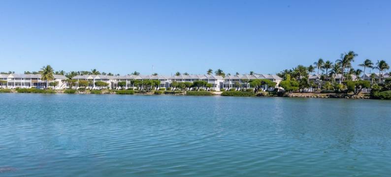 日落村路 5030 号 2 室 1.5 卫别墅(Island 2Br Waterfront Villa 2 Bedroom Villa)图片