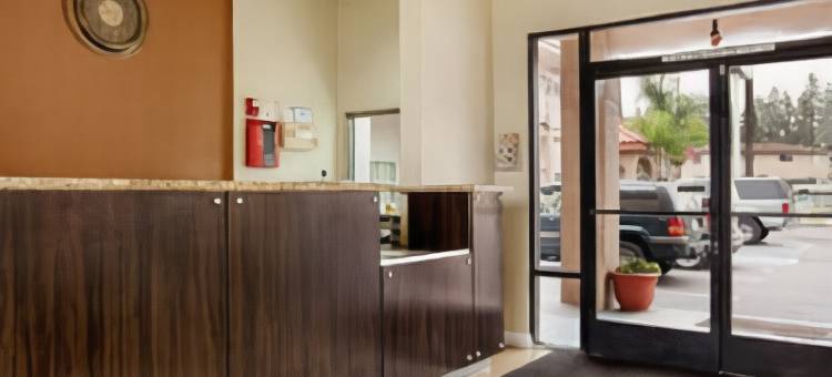 惠蒂尔Travelodge by Wyndham(Travelodge by Wyndham Whittier)图片