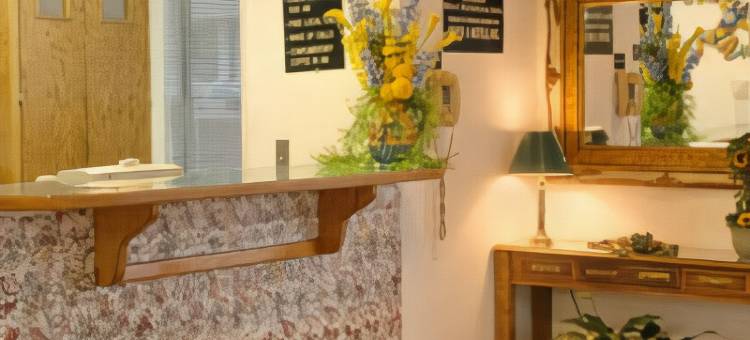 温泉城温德姆速8酒店(Super 8 by Wyndham Hot Springs)图片