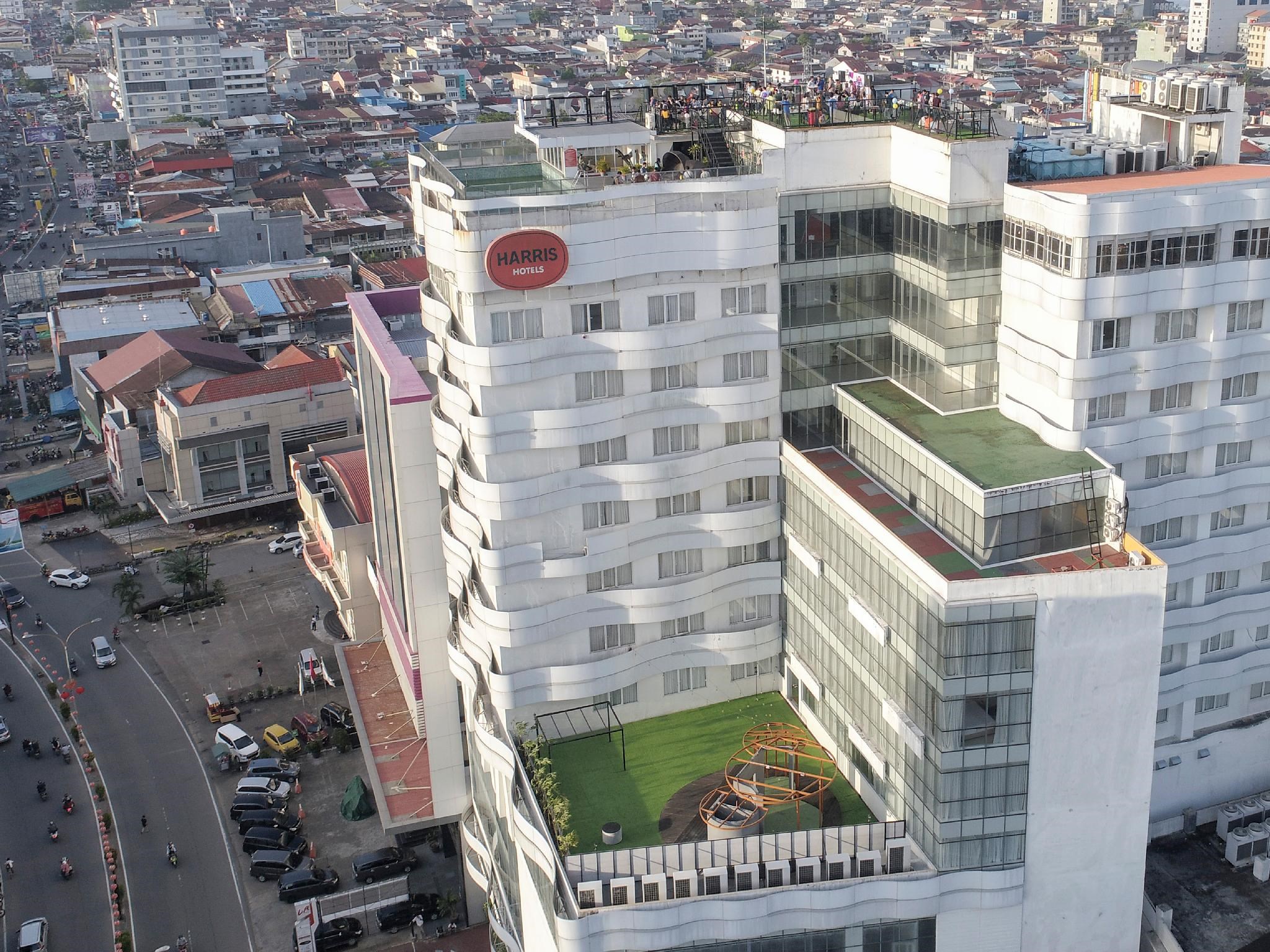 Harris Hotel PontianakOver view