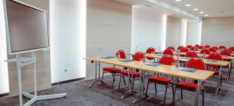 胡玛科托湾酒店(Huma Kotor Bay Hotel and Villas)图片