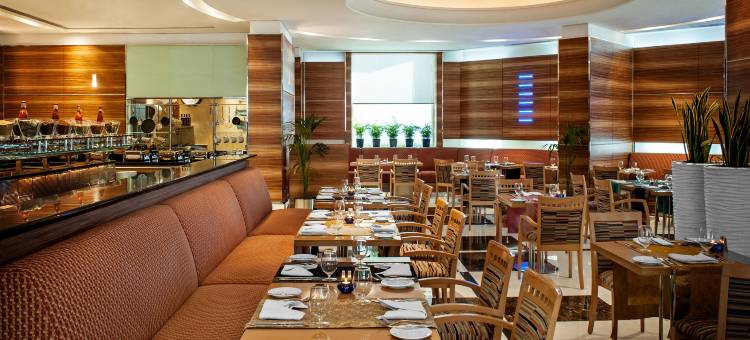 柏迪拜福朋喜来登酒店(Four Points by Sheraton Bur Dubai)图片