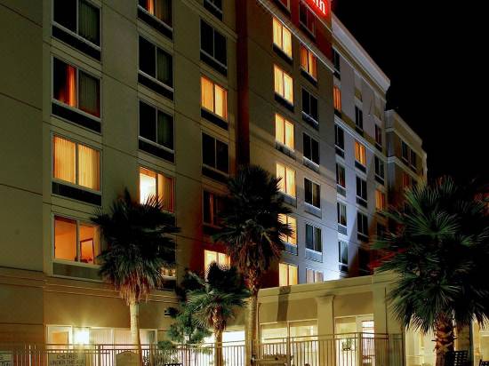 Hilton Garden Inn Oxnard Camarillo Hotel Reviews And Room Rates