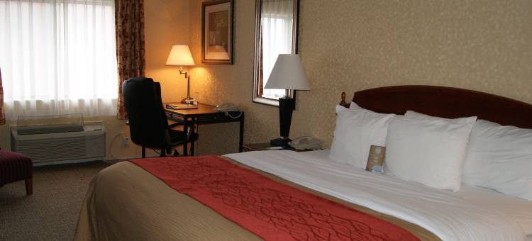 维也纳帕克斯堡北凯艺酒店(Quality Inn Parkersburg North-Vienna)图片