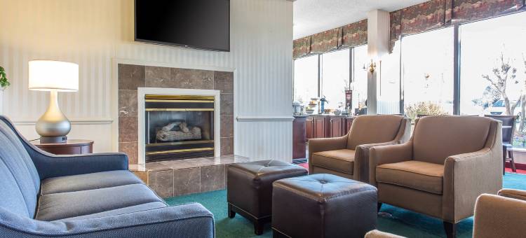 舒适酒店(Comfort Inn Laurinburg)图片