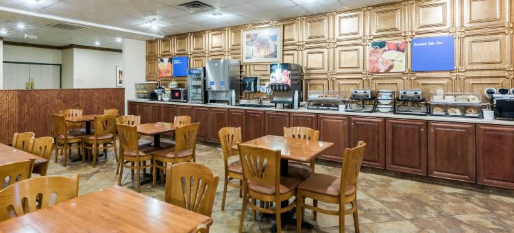 舒适套房酒店-奥马哈中心(Comfort Inn & Suites Omaha Central)图片